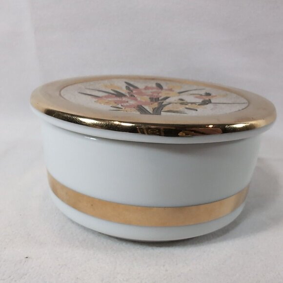 Chokin 24K Gold Edged Trinket Box Japan Hummingbird Flower Floral Jewelry Lilies - Picture 3 of 8